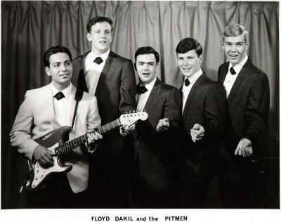 Floyd Dakil and Pitmen, the group on the Jetstar 45, l-r: Floyd Dakil, Geoff West, Laurry Michlin, Ronny Randall and Terry Billings