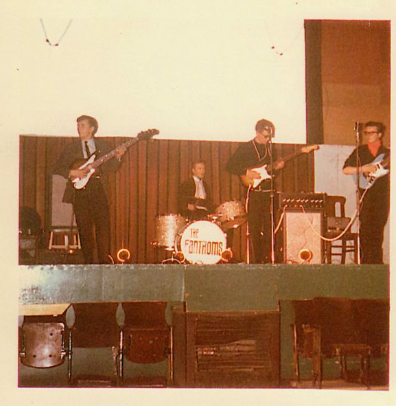 The Fanthoms on stage
