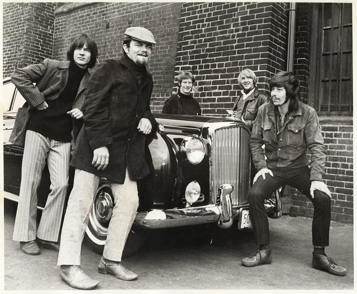 The Paupers, late 1968. Left to right: Chuck Beal, Denny Gerrard, Adam Mitchell, Roz Parks and John Ord. Photo courtesy of Jonn Ord.