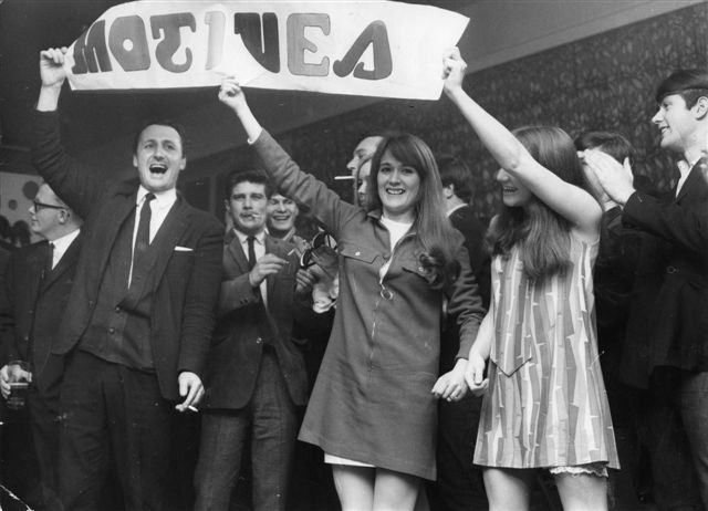 The Fans: Taken in Rhinedahlen during the British Forces Broadcasting Service (BFBS) Germany 'Top of the Groups' competition which The Motives won.