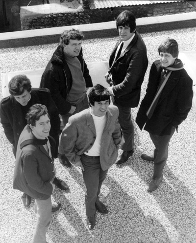 The Noblemen, early 1966. Clockwise from centre: Bryan Stevens, Bernie Smith, Keith Gemmell, Jem Field, Chuck Fryers and Mike Ketley