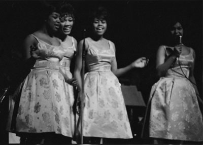 The Shirelles at the Apollo, March 1963