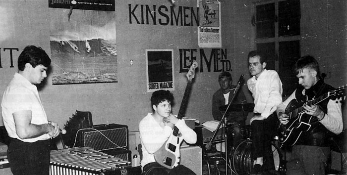 Ken Henson's band before Freedom's Children, the Leemen Limited, 1966 left to right: Jimmy Thompson, John Smook, Nick Dokter, Richard Wright, Ken E Henson