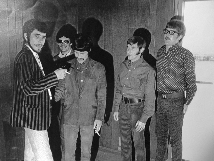 Them in Checkmate Studios, Amarillo, 1967, from left: Ray Elliott, Alan Henderson, Dave Harvey, Ken McDowell and Jim Armstrong. Photo from the collection of Tom McCarty