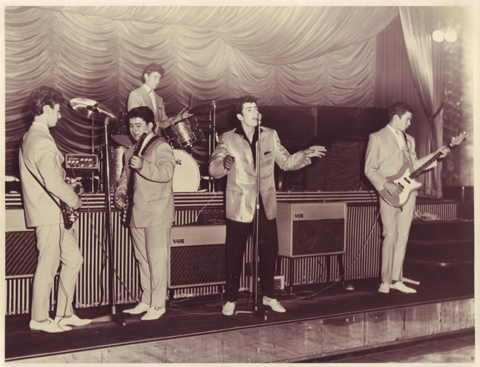 The original Mike Dee & The Jaywalkers, 1961 Left to right: Brian Mansell, Brian Sell, Terry Mabey, Mick Wheeler and Dave Tippler (photo from Brian Mansell).