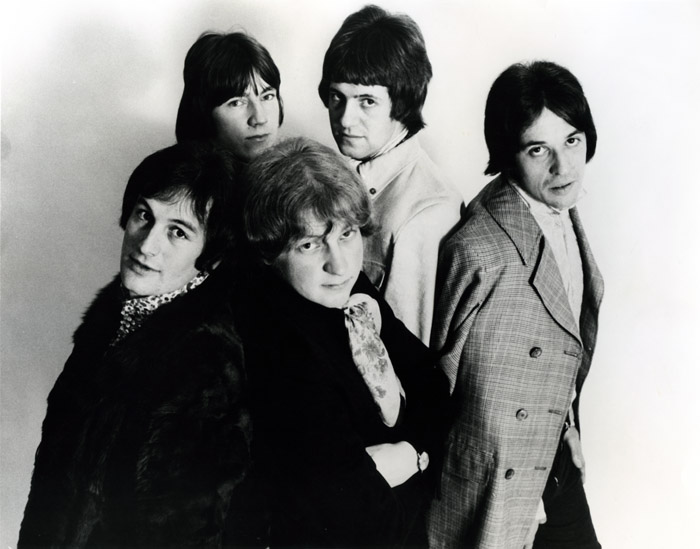 The Penny Peepshow in 1968, clockwise from centre: Martin Barre, Denny Alexander, Malcolm Tomlinson, Mike Ketley and Bryan Stevens